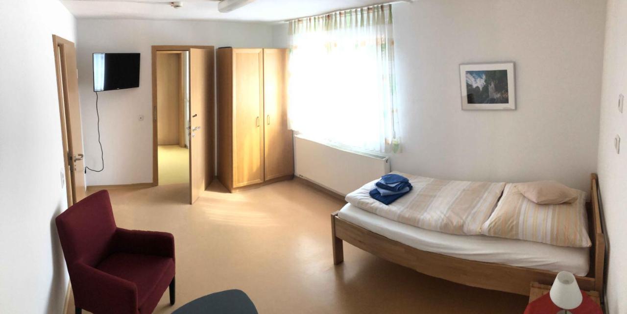 Personalwohnheim Altenpflege Foditsch Sankt Johann  Dış mekan fotoğraf